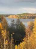 Осеннее озеро в Карелии